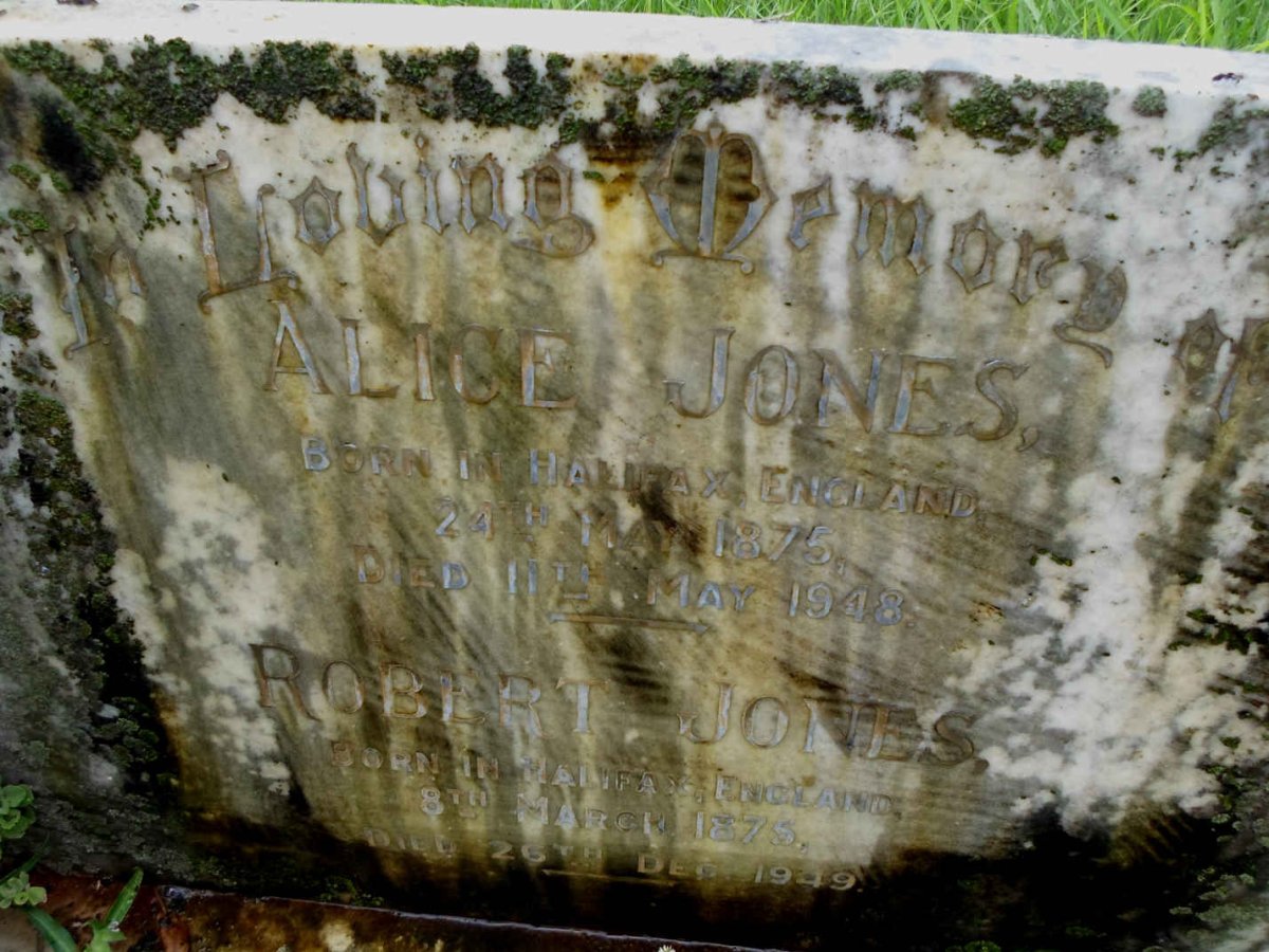 JONES Robert 1875-1949 &amp; Alice 1875-1948