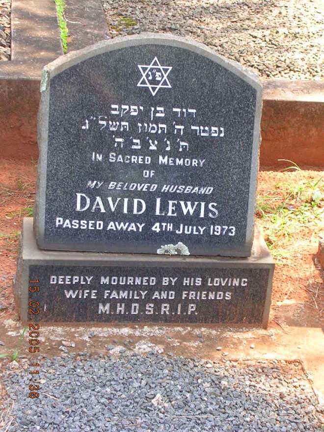 LEWIS David -1973