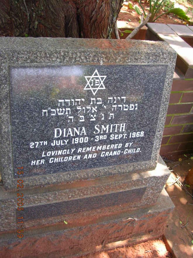 SMITH Diana 1900-1968