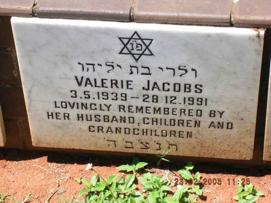 JACOBS Valerie 1939-1991