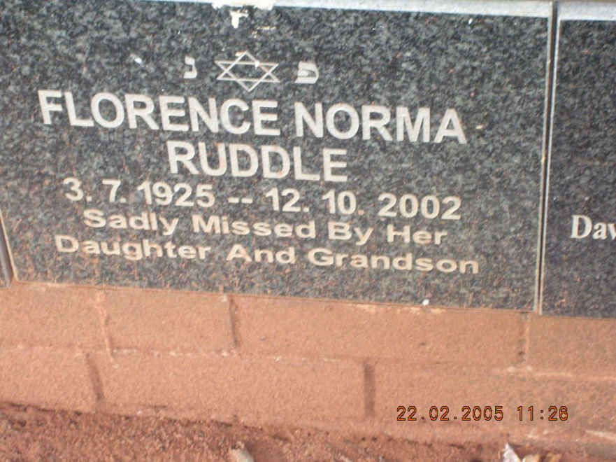 RUDDLE Florence Norma 1925-2002
