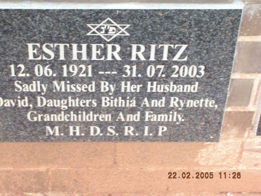 RITZ Esther 1921-2003