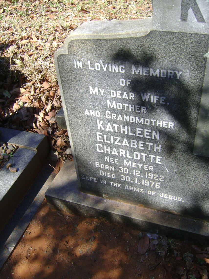 KAPP Kathleen Elizabeth Charlotte nee MEYER 1922-1976