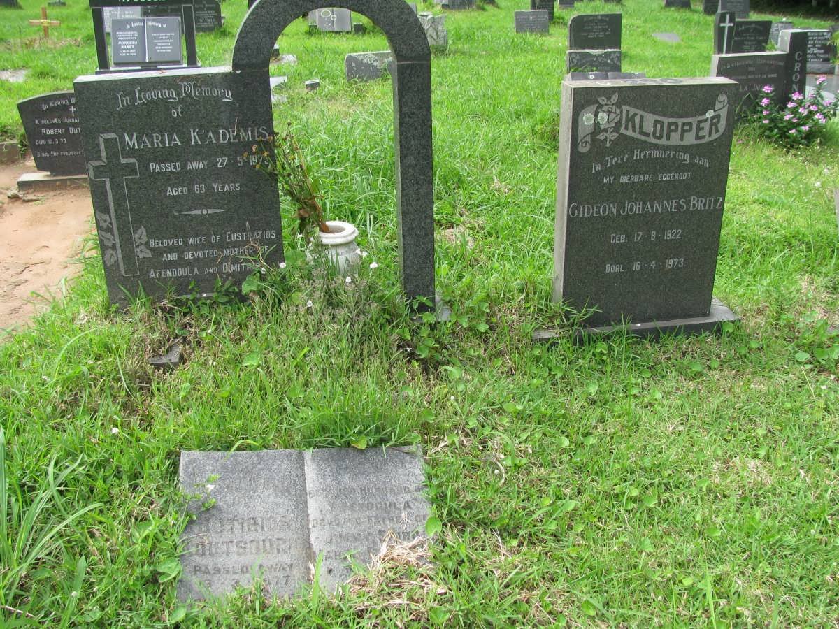 KADEMIS Maria :: KLOPPER Gideon Johannes Britz 1922-1973 :: KOUTSOURIS Sotirios -1977