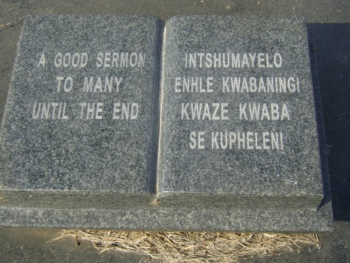 KUMALO Raymond Mdubane 1932-2003