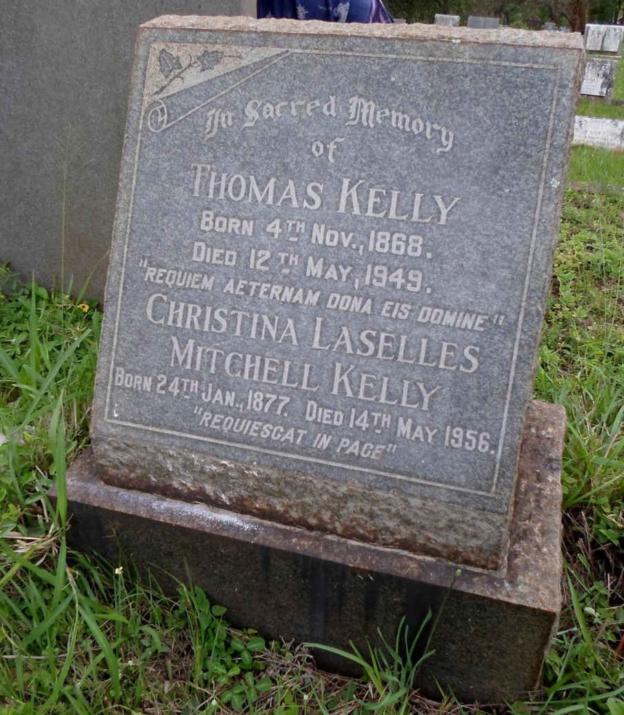 KELLY Thomas 1868-1949 &amp; Christina Laselles Mitchell 1877-1956