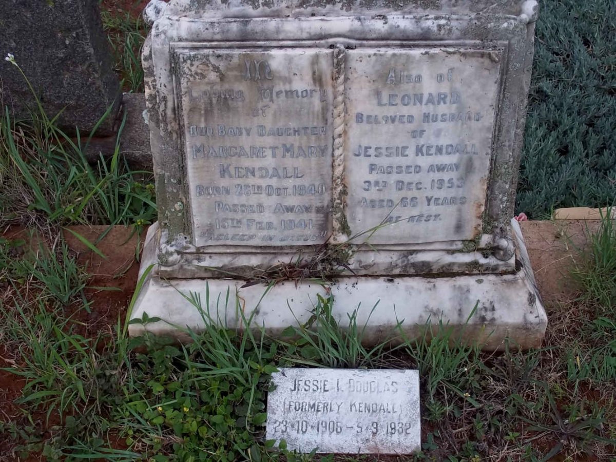 KENDALL Leonard -1953 &amp; DOUGLAS Jessie R. formerly KENDALL 1905-1982 :: KENDALL Margaret Mary 1940-1941