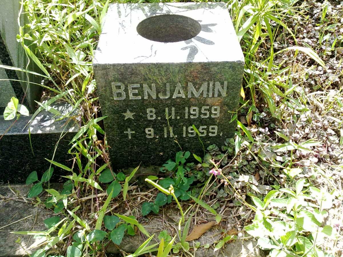 KLERK Ben, de 1922-1971 &amp; Maria Magdalena 1929-1999 :: de KLERK Benjamin 1956-1956