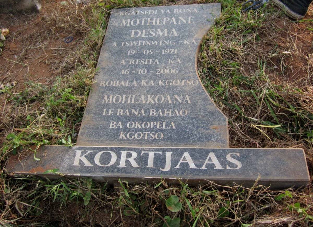 KORTJAAS Mothepane Desma 1971-2006