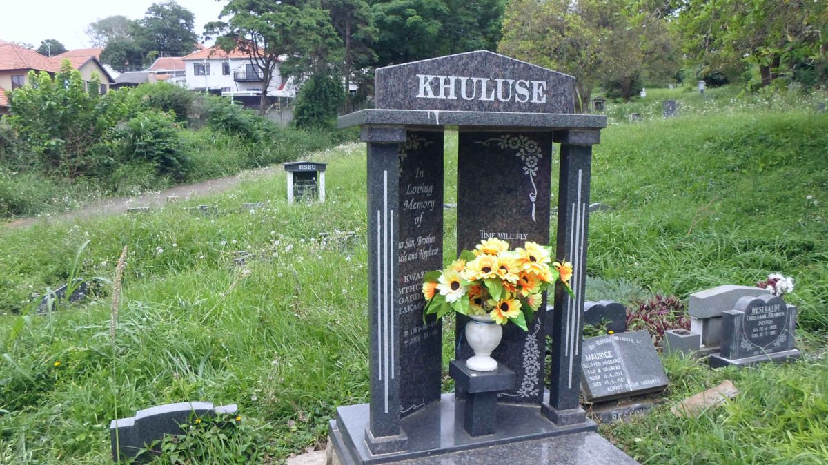 KHULUSE Kwazi Mthunzi Gabhisa 1991-2009
