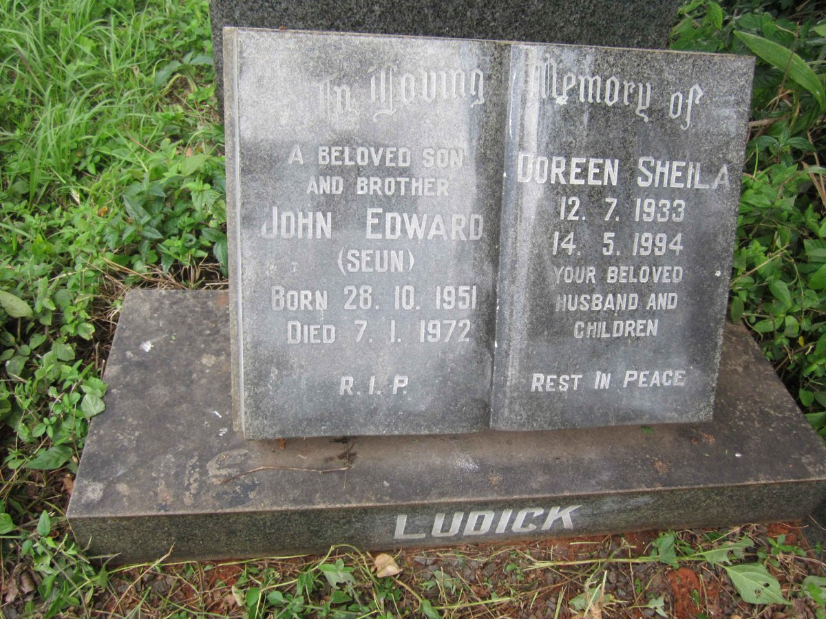 LUDICK John Edward 1951-1972 :: LUDICK Doreen Sheila 1933-1994