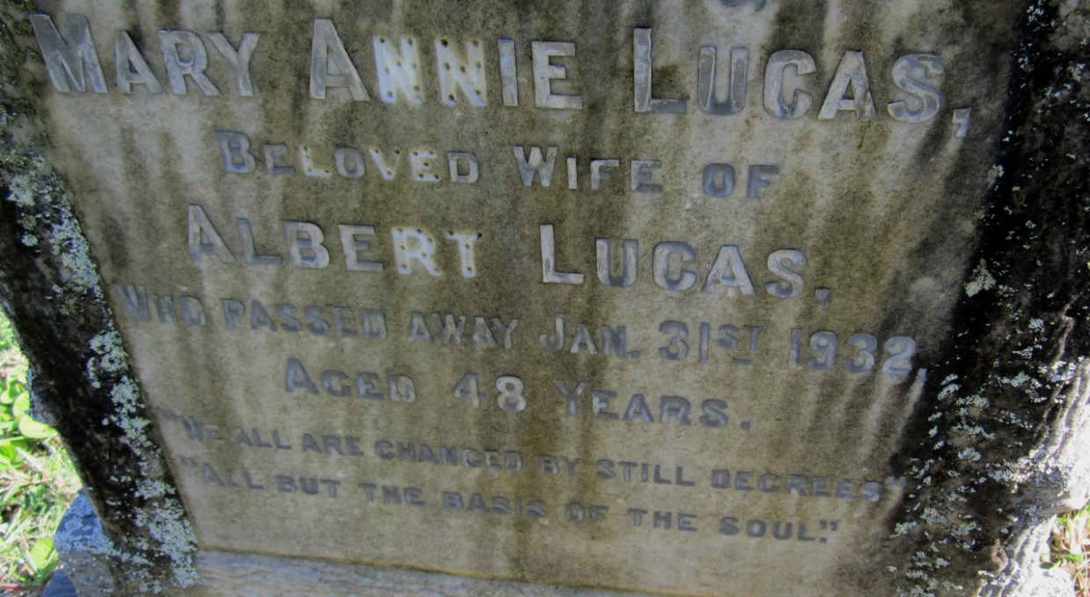 LUCAS Mary Annie -1932