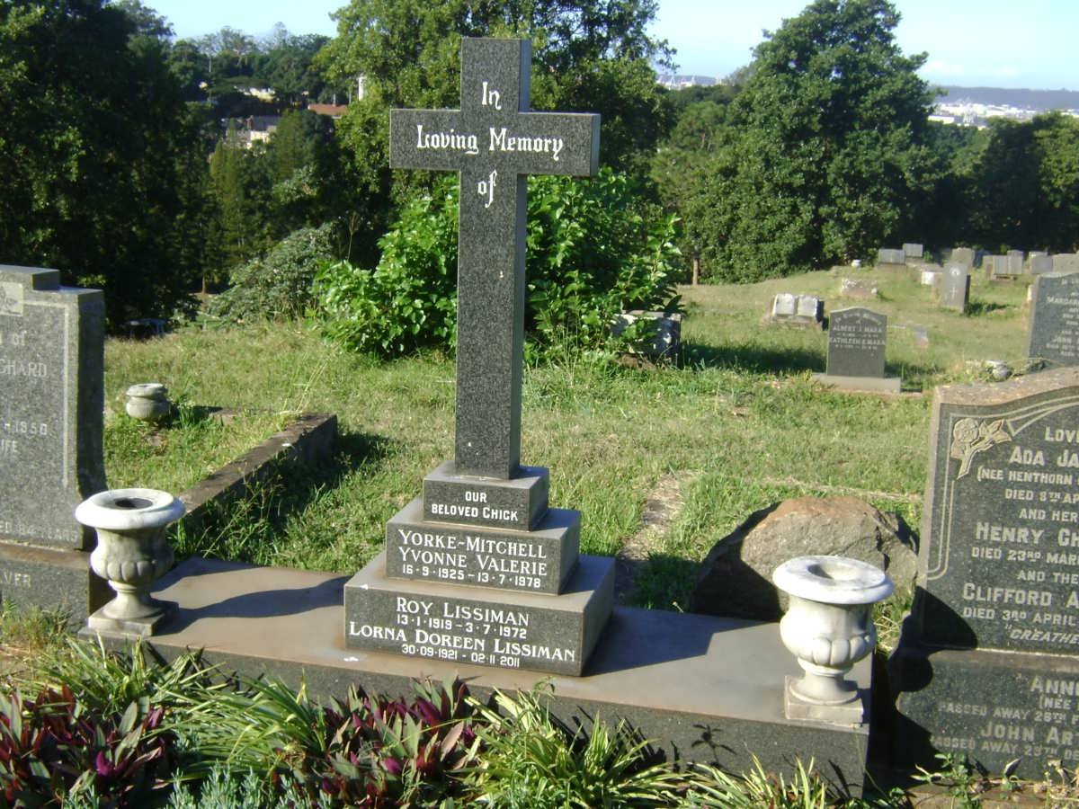 LISSIMAN 1919-1972 &amp; Lorna Doreen 1921-2011 :: YORKE-MITCHELL Yvonne Valerie 1925-1978