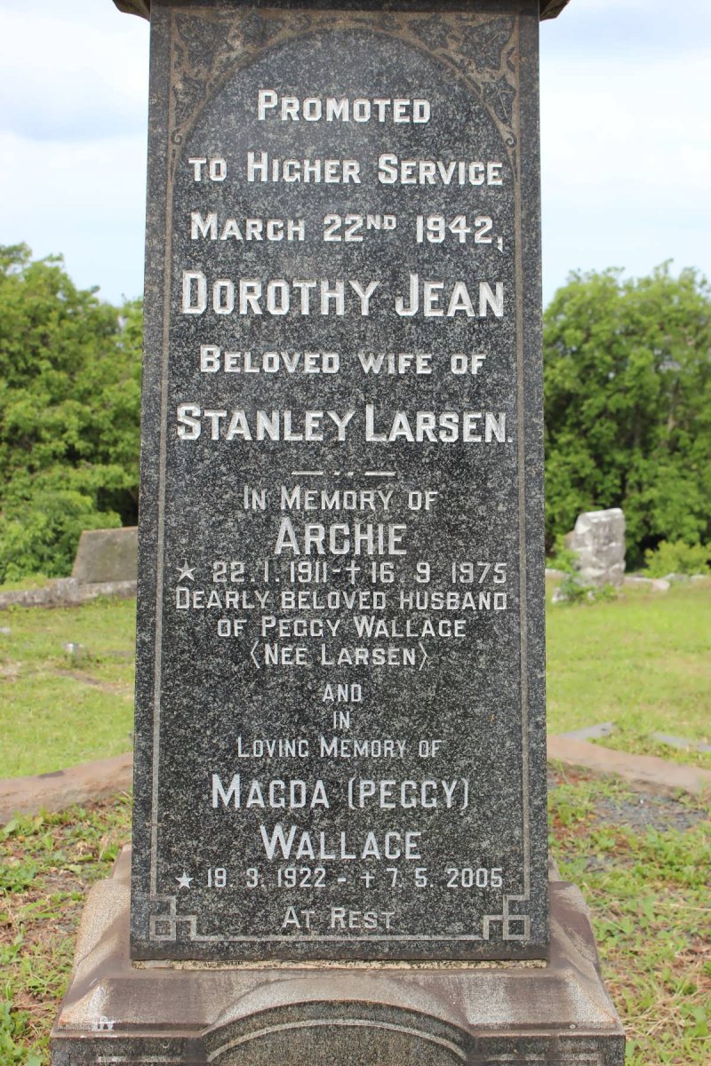 LARSEN Dorothy Jean -1942 :: WALLACE Archie 1911-1975 &amp; Magda LARSEN 1922-2005