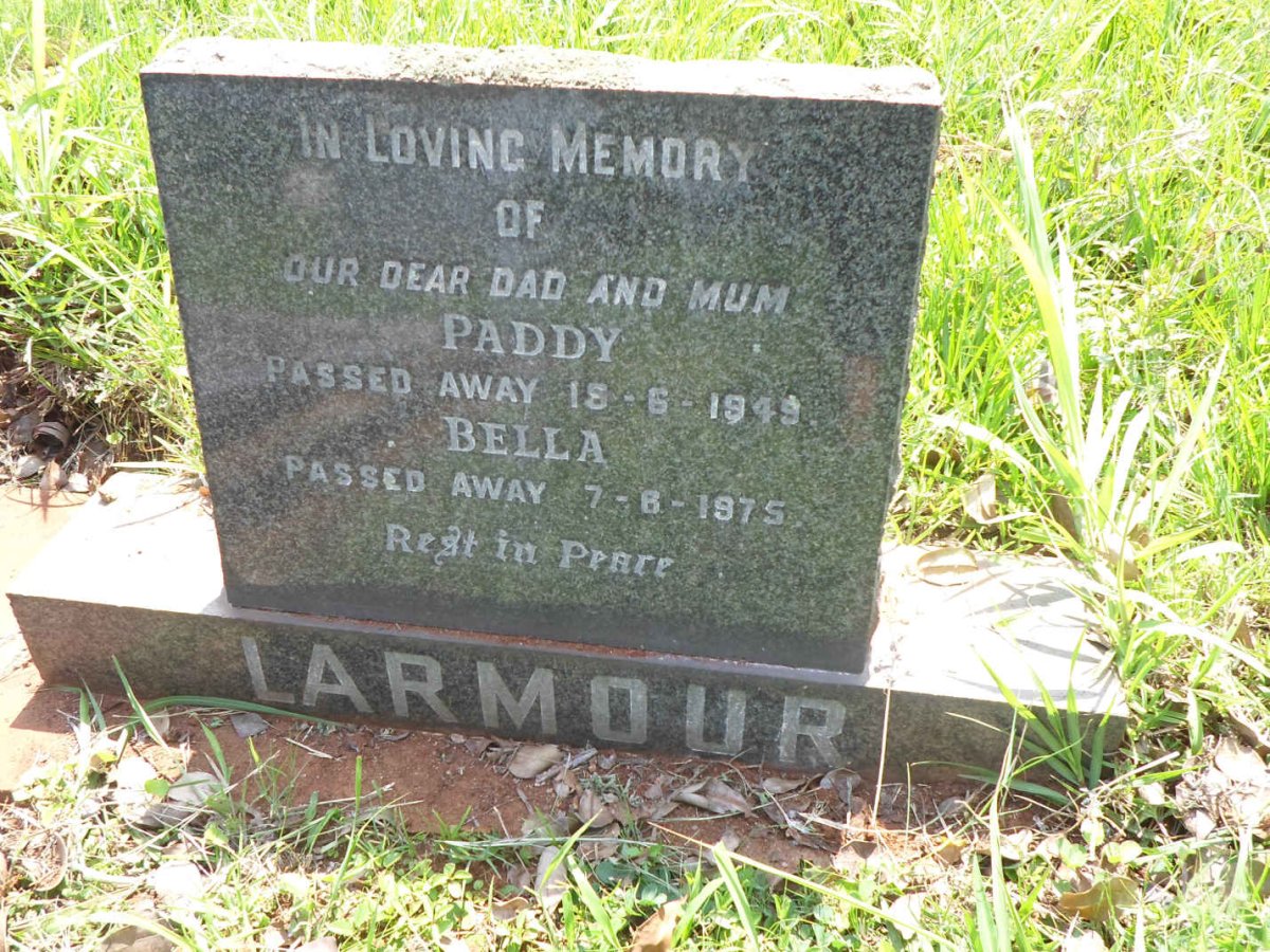 LARMOUR Paddy -1949 &amp; Bella -1975