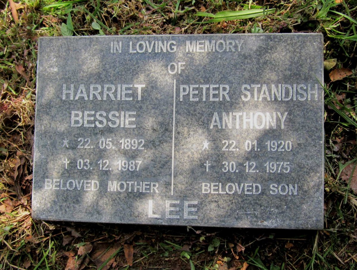 LEE Harriet Bessie 1892-1987 :: LEE Peter Standish Anthony 1920-1975