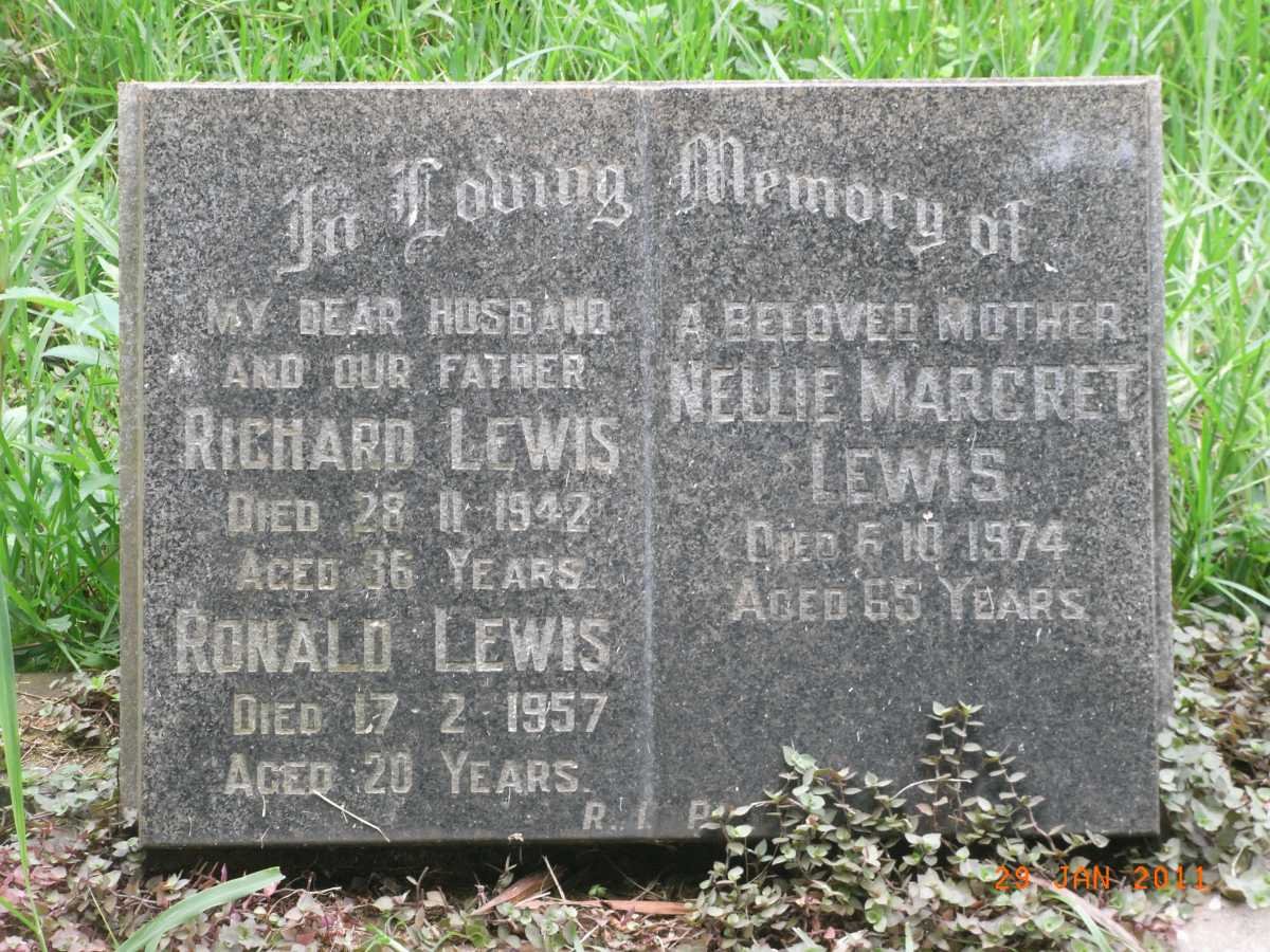 LEWIS Richard -1942 &amp; Nellie Margaret -1974 :: LEWIS Ronald -1957