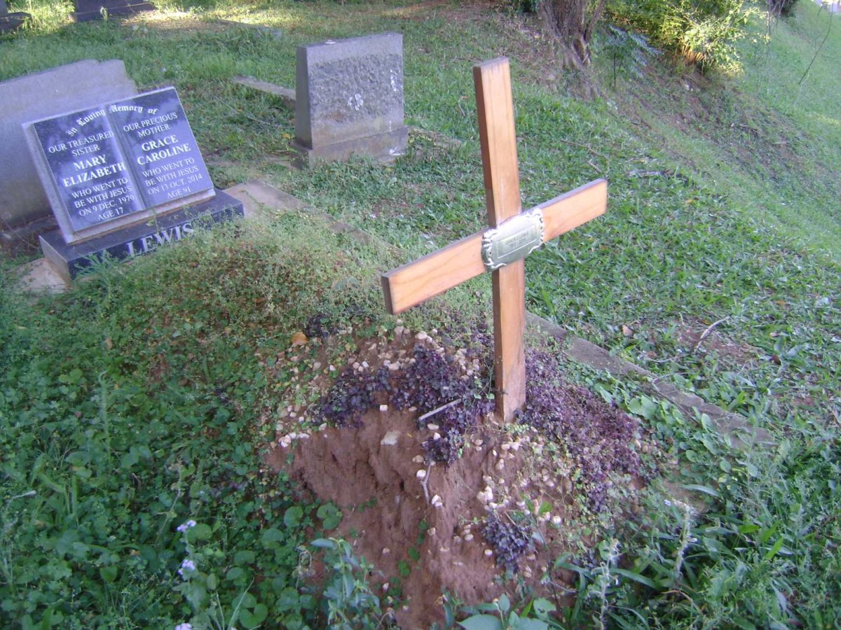 LEWIS Grace Caroline 1922-2014 :: LEWIS Mary Elizabeth -1970