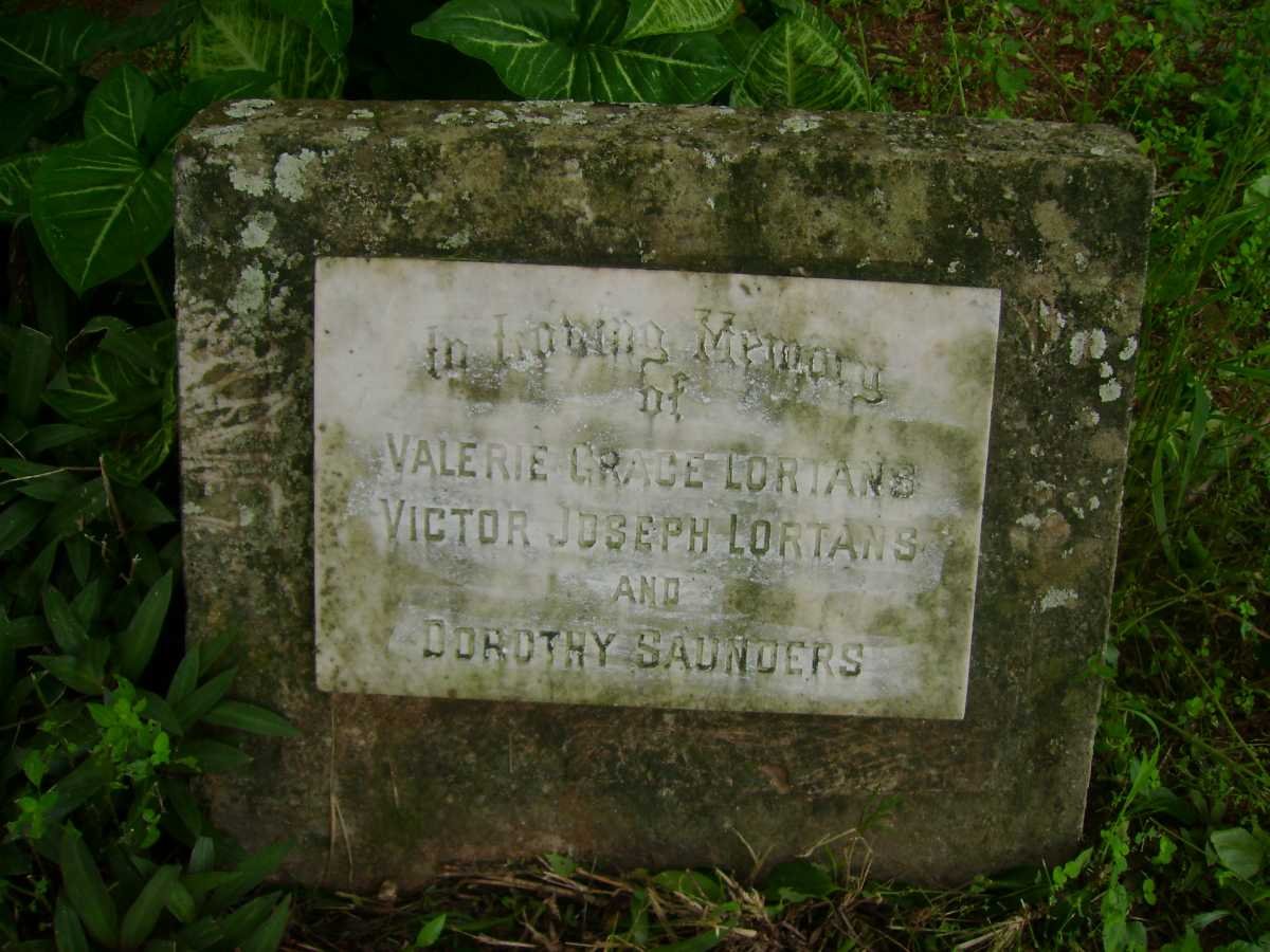 LORTANS Valerie Grace :: LORTANS Victor Joseph :: SAUNDERS Dorothy