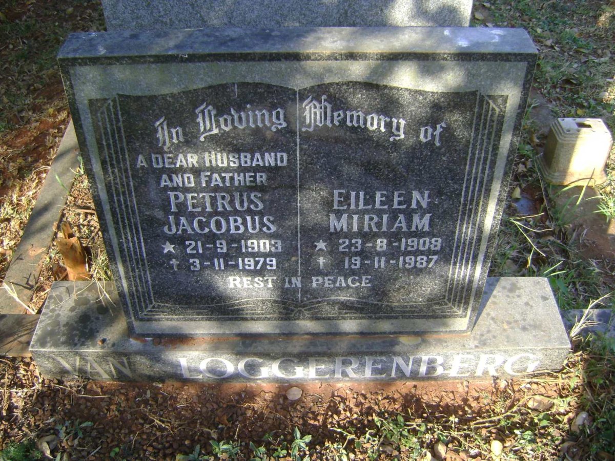 LOGGERENBERG Petrus Jacobus, van 1903-1979 &amp; Eileen Miriam 1908-1987