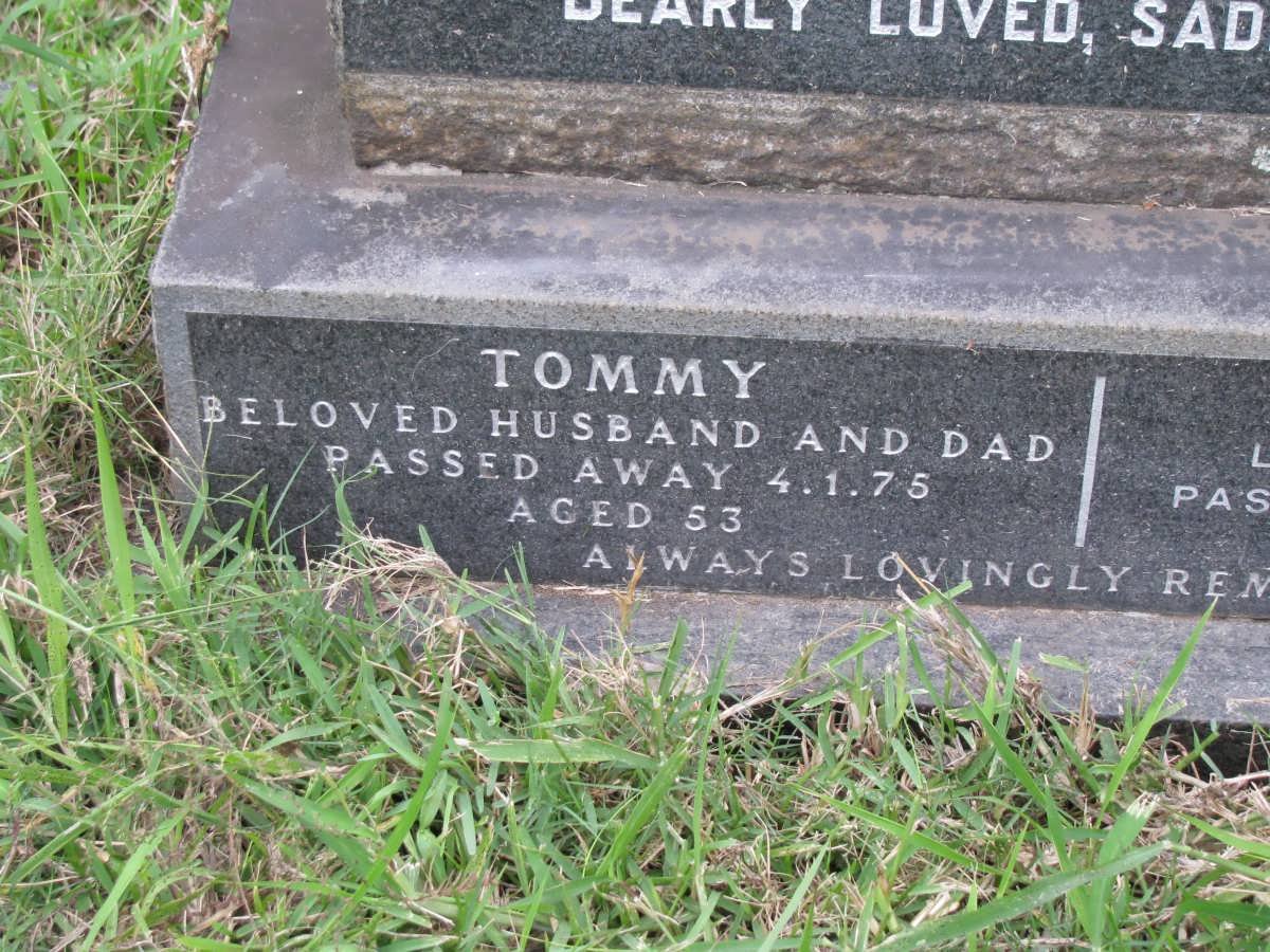 LOADER Tommy -1975