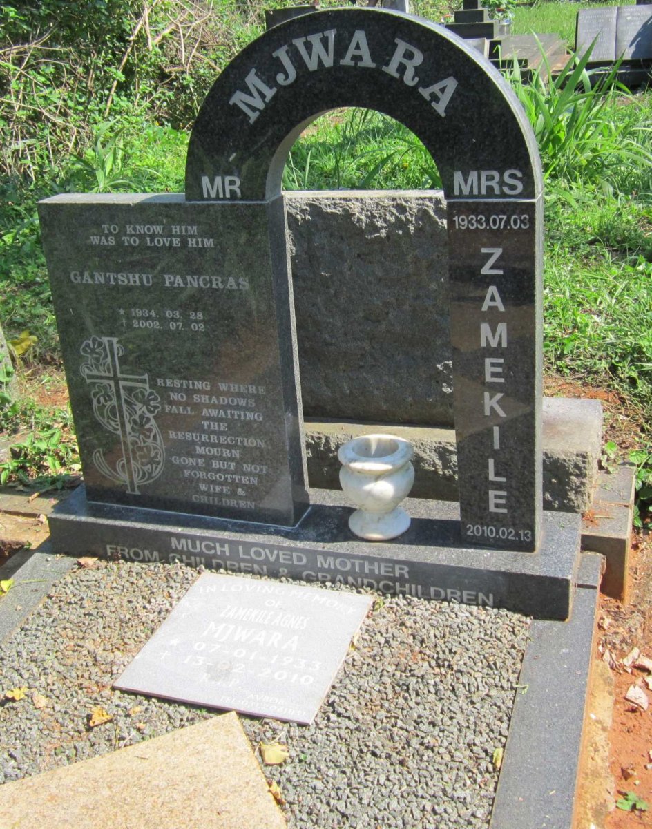 MJWARA Gantshu Pancras 1934-2002 &amp; Zamekile Agnes 1933-2010