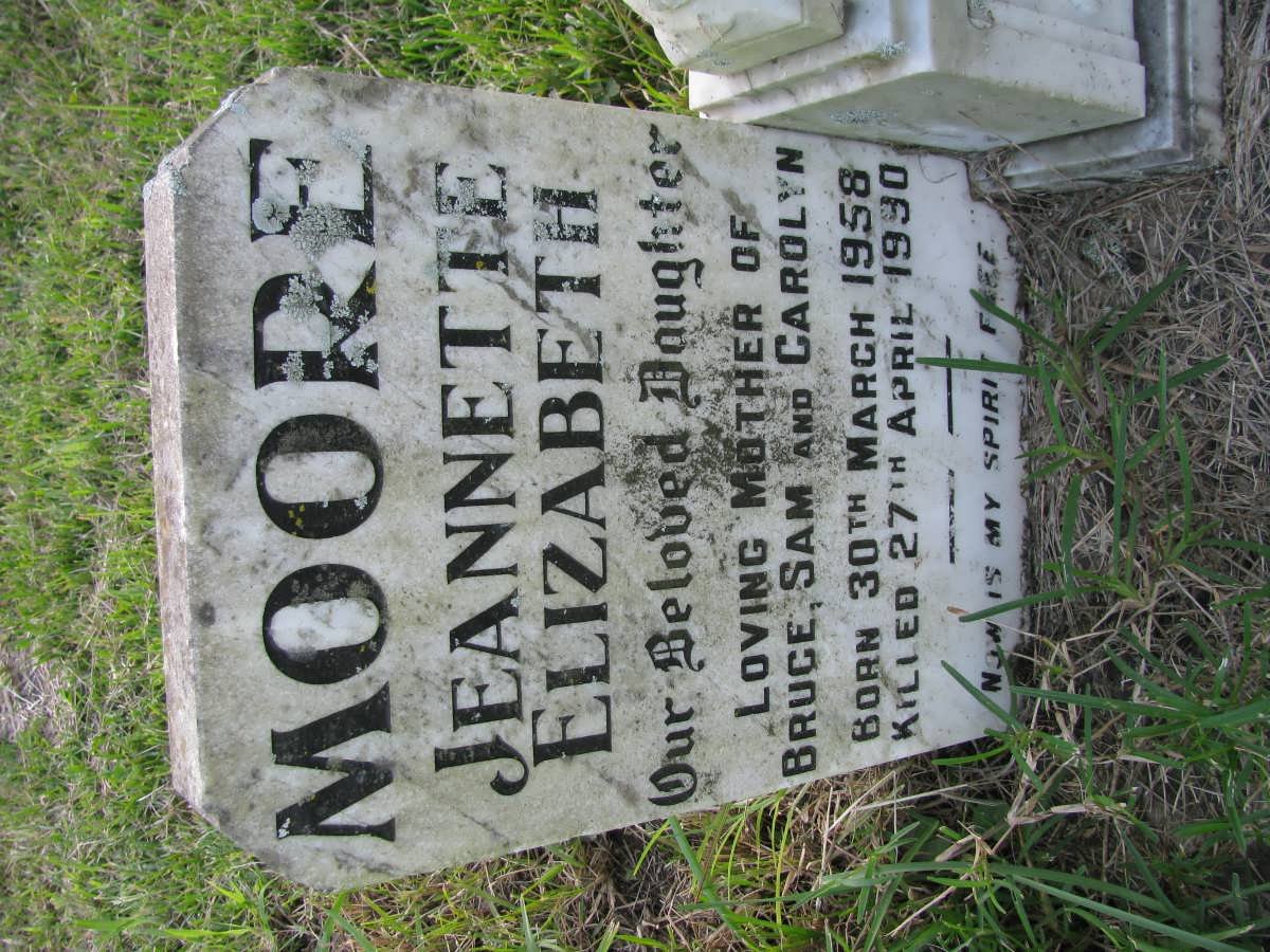 MOORE Jeanette Elizabeth 1958-1990 :: FLETCHER Diana Nicolette 1952-1954 :: FLETCHER Thomas William Nicholas 1914-1999