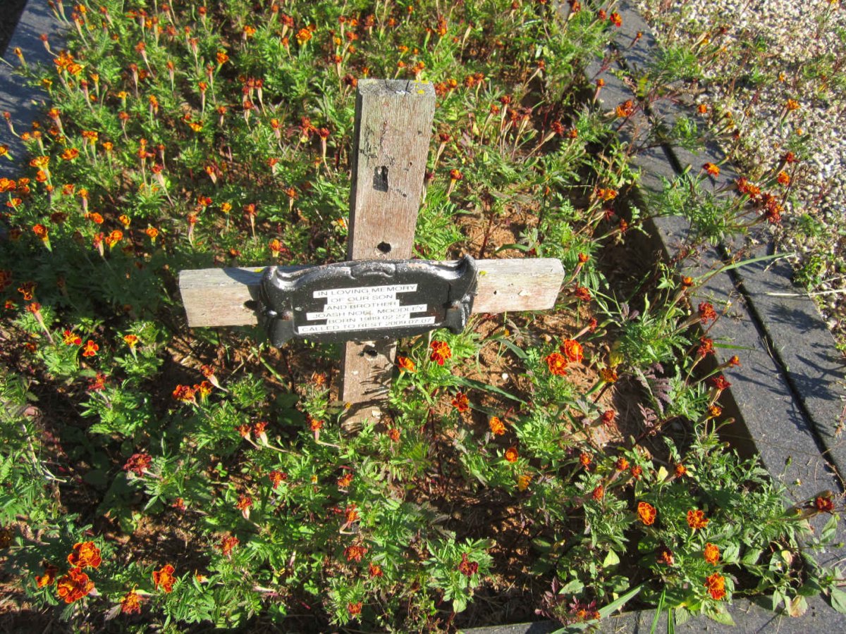 MOODLEY Joash Noel 1989-2009