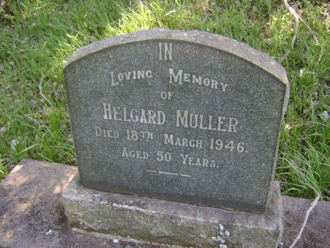 MULLER Helgard -1946