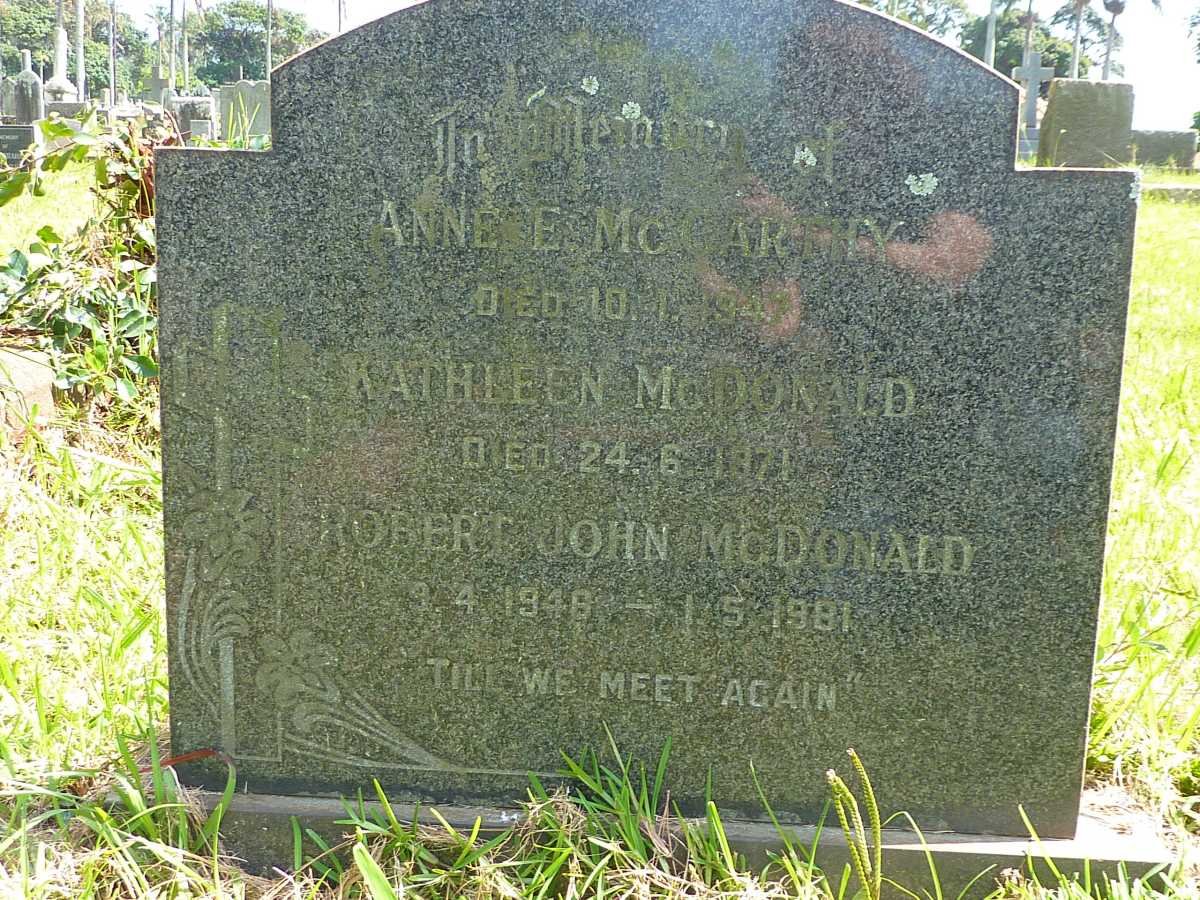 McDONALD Robert John 1946-1981 :: McDONALD  Kathleen -1971 ::  McCARTHY  Anne E. -1947