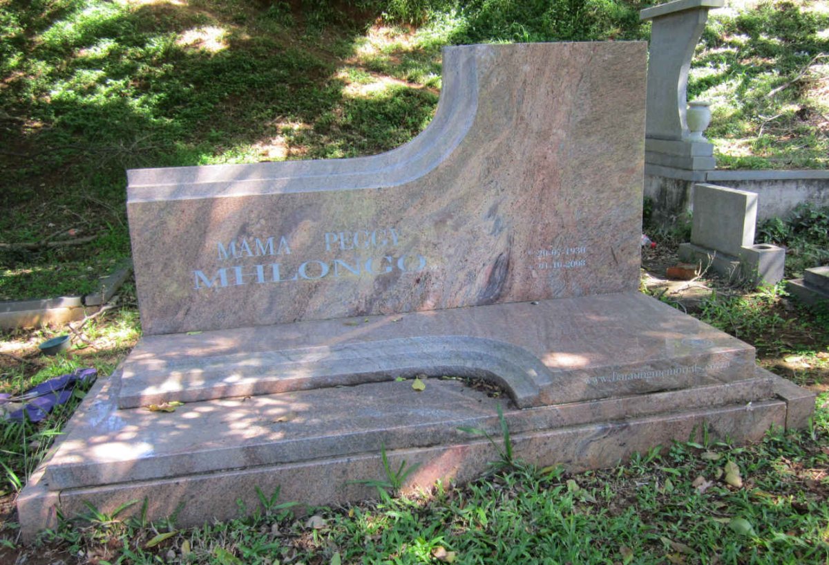 MHLONGO Mama Peggy 1930-2008