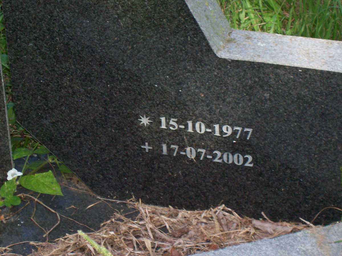 MDLAKA Muziwakhe Reginald 1977-2002