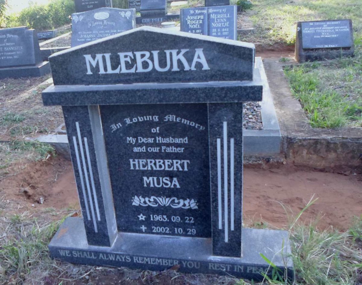 MLEBUKA Herbert Musa 1963-2002