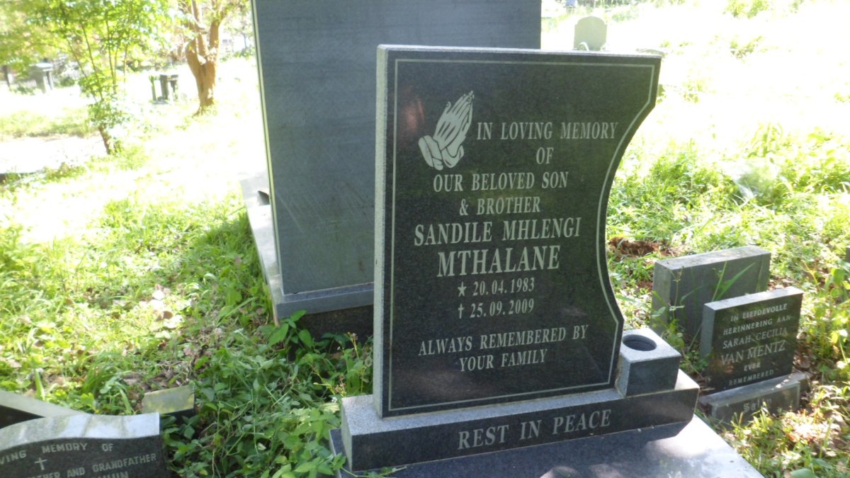 MTHALANE Sandile Mhlengi 1983-2009