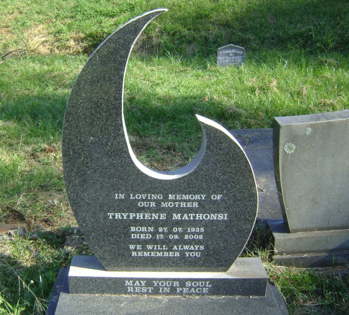 MATHONSI Tryphene 1935-2002