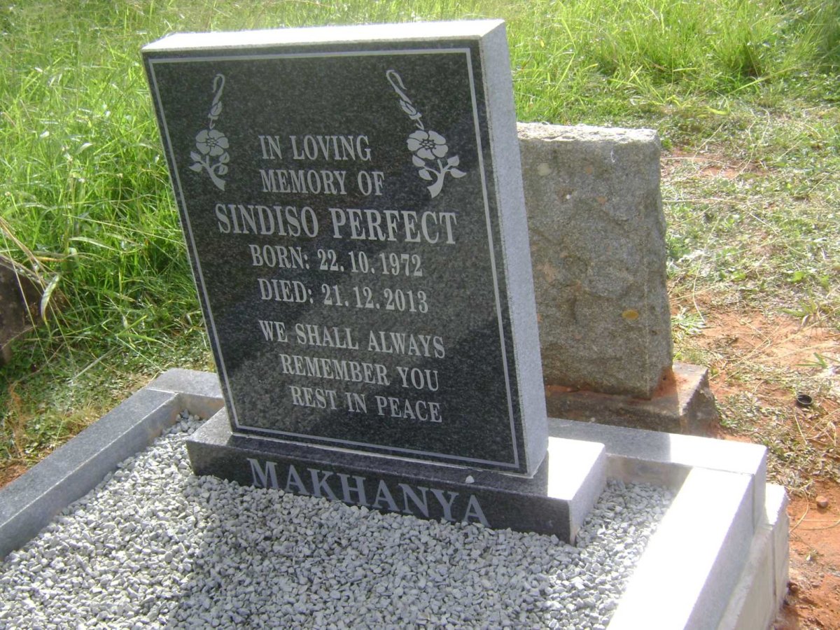 MAKHANYA Sindiso Perfect 1972-2013