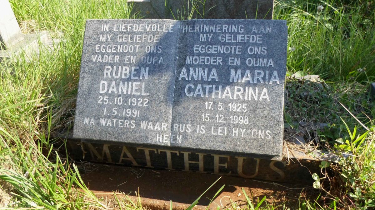 MATTHEUS Rubin Daniel 1922-1991 &amp; Anna Maria Catharina 1925-1998