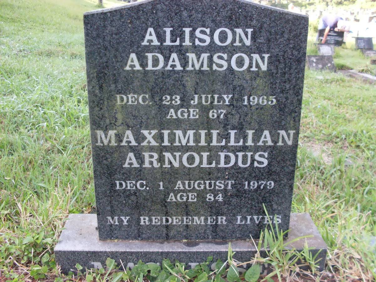 MAGNUSSEN Maximillian Arnoldus -1979 &amp; Alison Adamson -1965