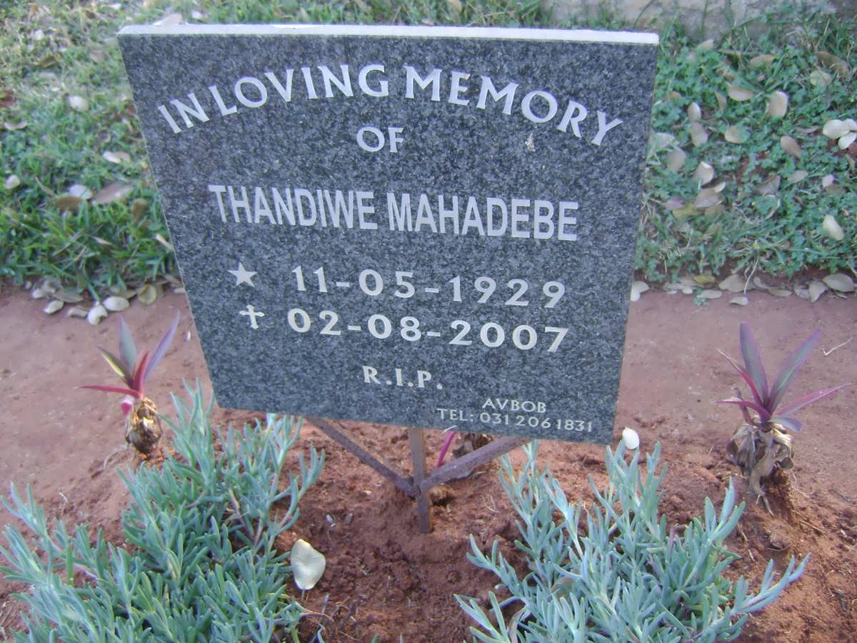 MAHADEBE Thandiwe 1929-2007