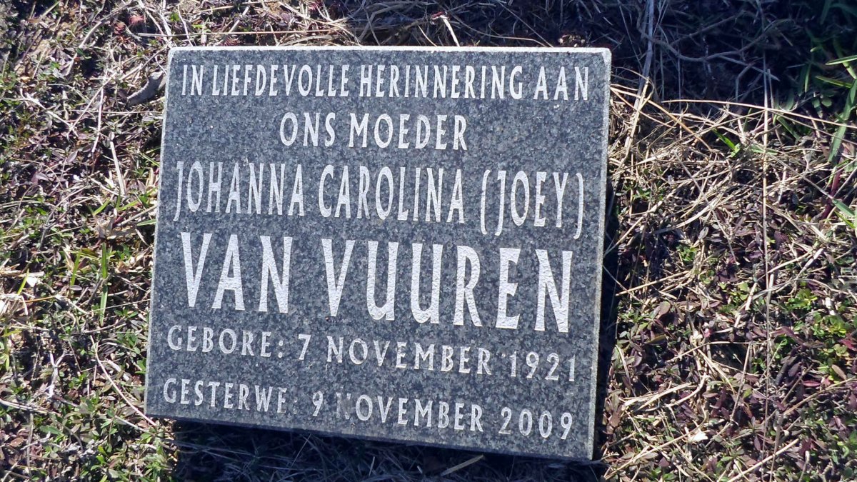 VUUREN Johanna Carolina, van 1921-2009