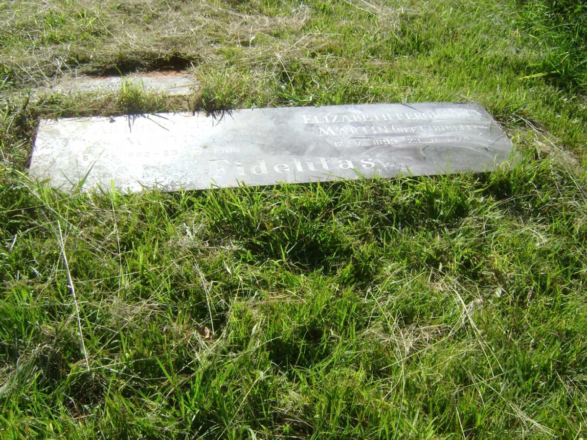 MARTIN Arthur Clive 1892-1985 &amp; Elizabeth Ferguson CONNELL 1893-1974