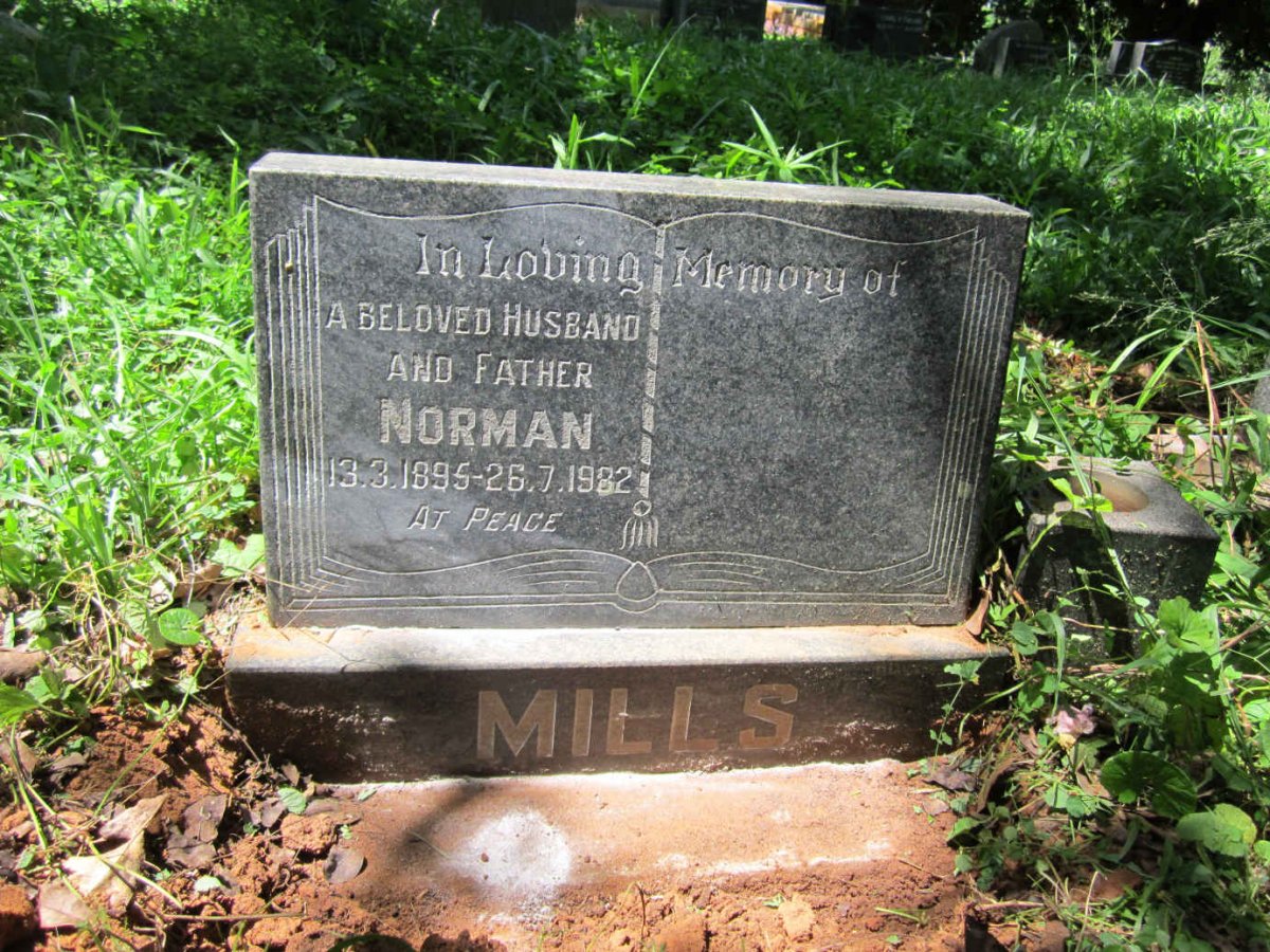 MILLS Norman 1895-1982