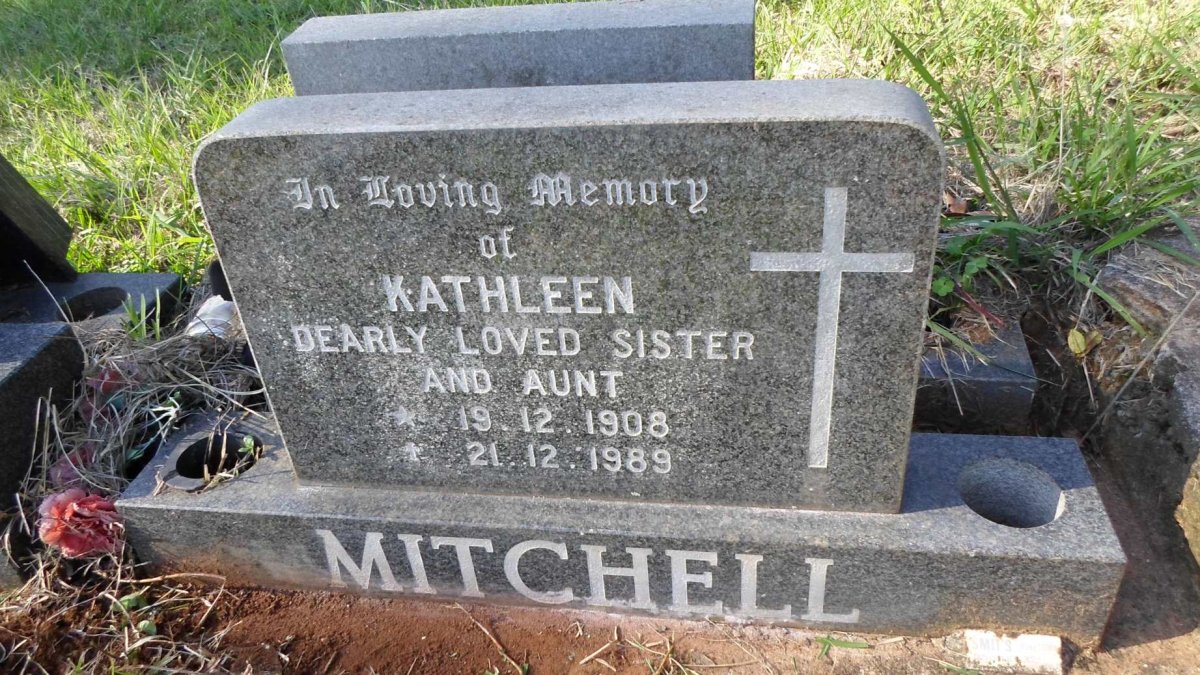 MITCHELL Kathleen 1908-1989