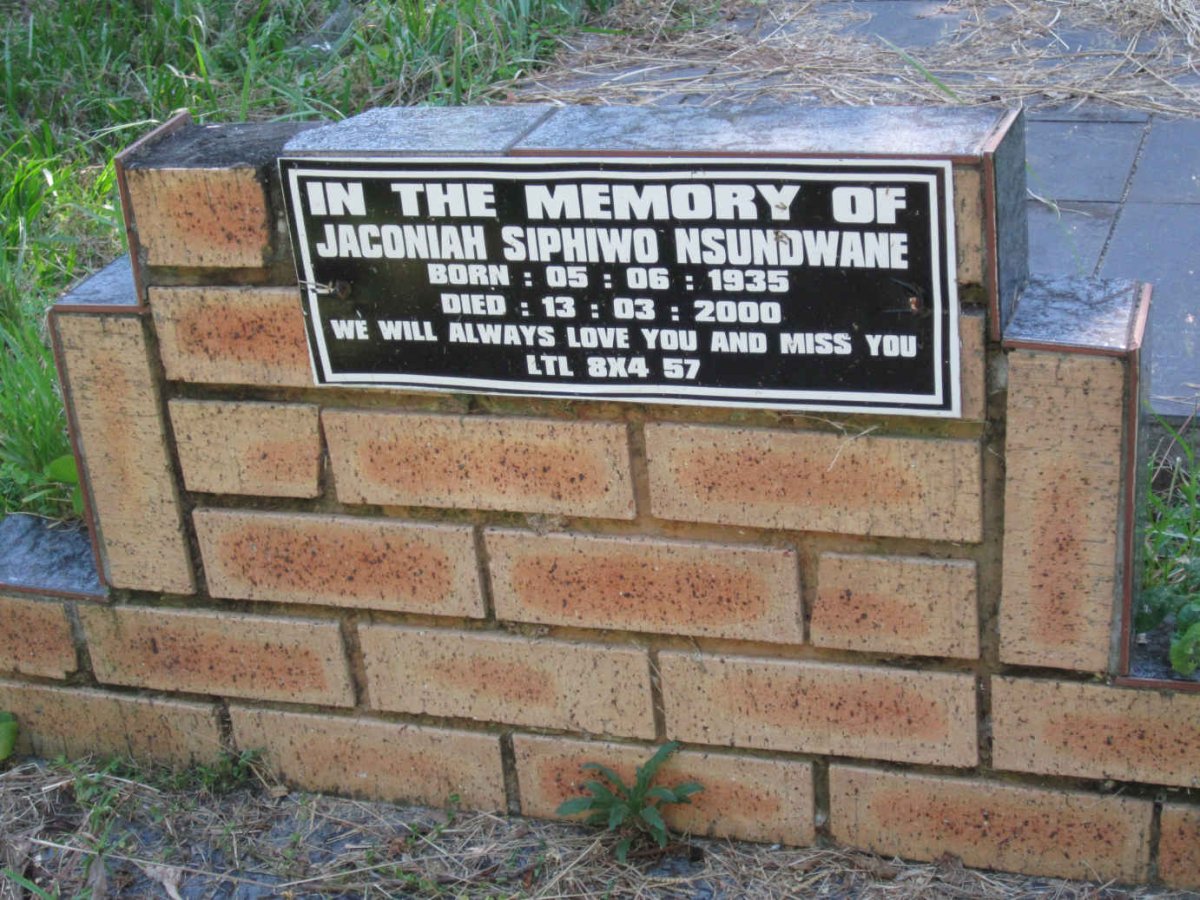 NSUNDWANE Jaconiah Siphiwo 1935-2000