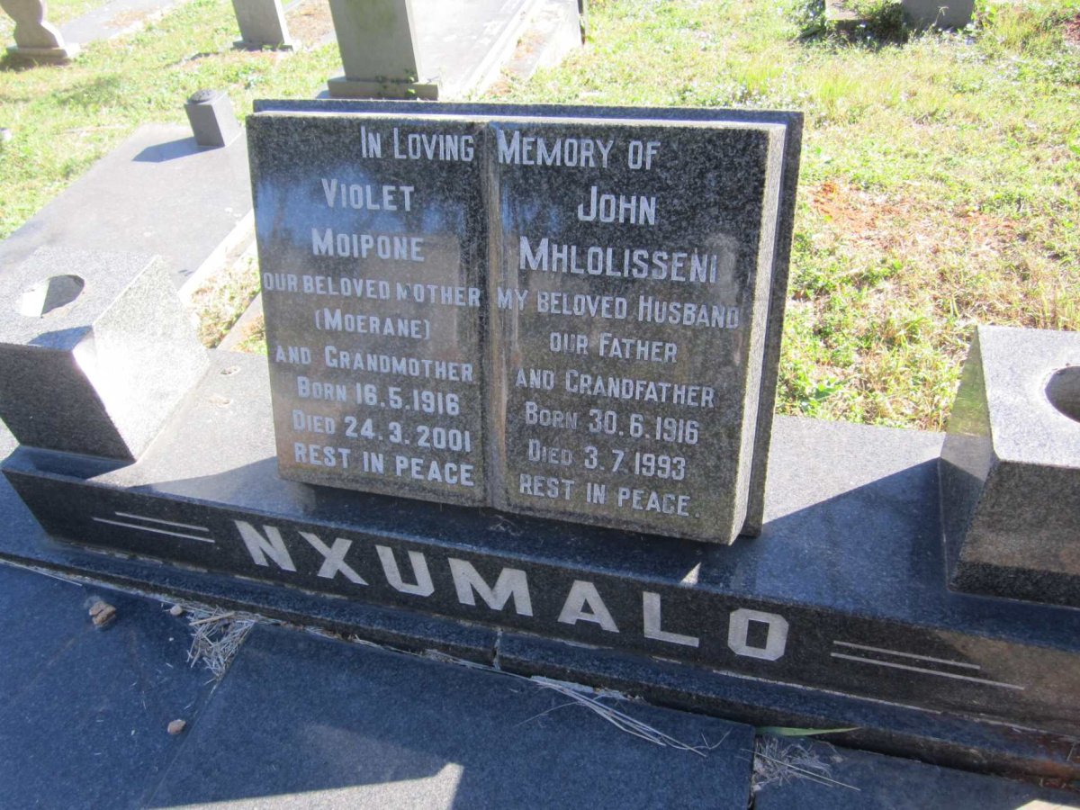 NXUMALO John Mhlolisseni 1916-1993 &amp; Violet Moipone MOERANE 1916-2001