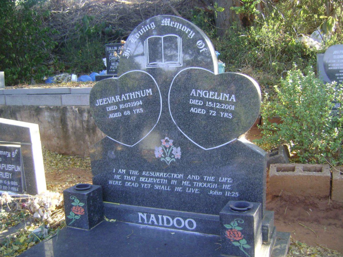 NAIDOO Jeevarathnum -1994 &amp; Angelina -2001