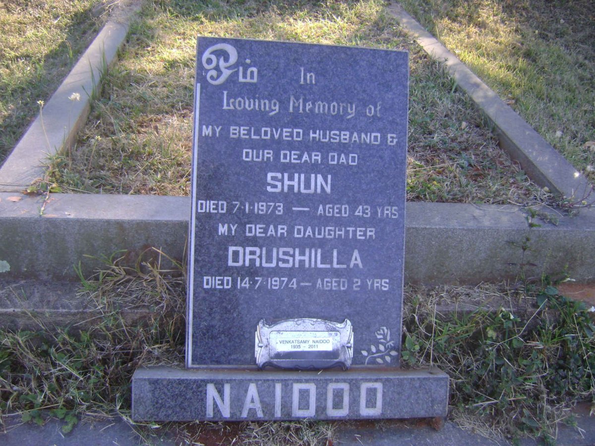 NAIDOO Shun -1973 :: NAIDOO Drushilla -1974 :: NAIDOO Venkatsamy 1935-2011