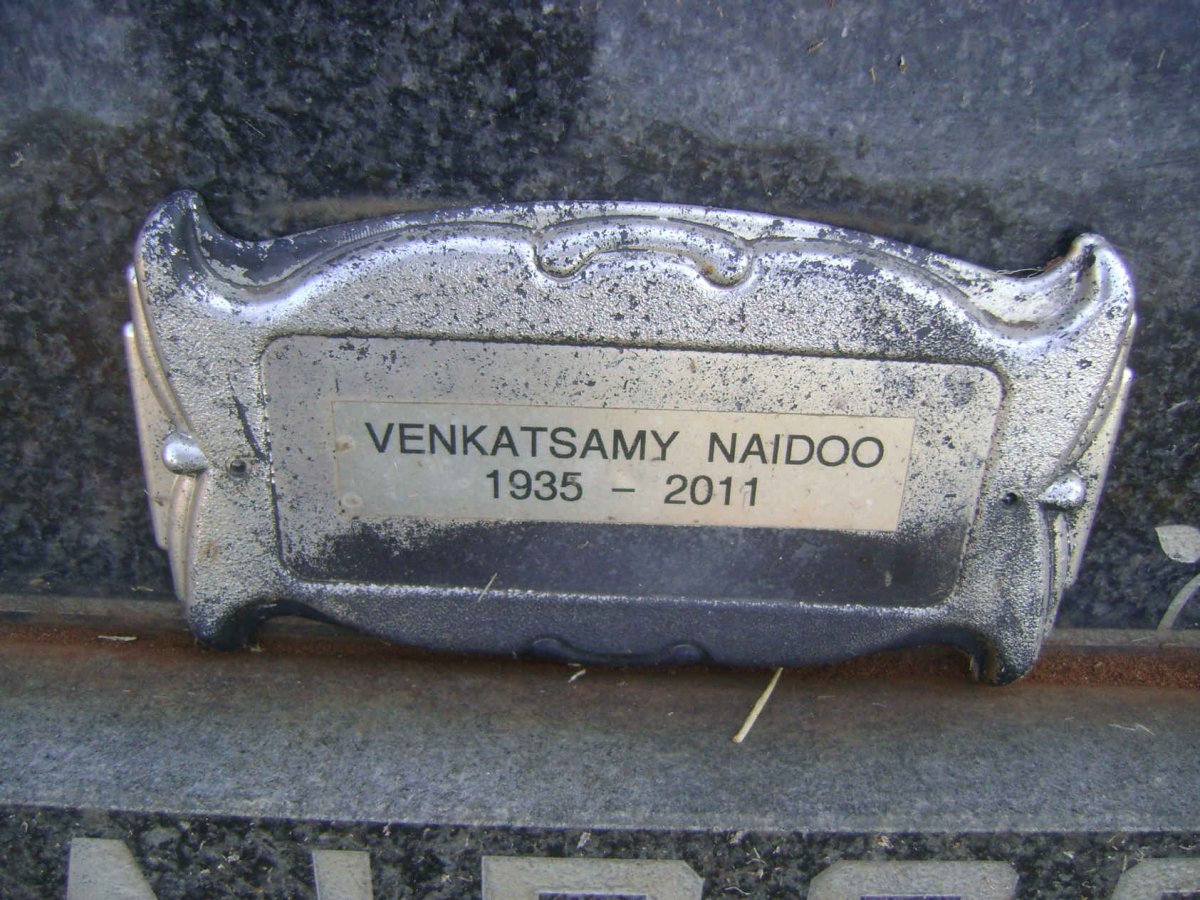 NAIDOO Shun -1973 :: NAIDOO Drushilla -1974 :: NAIDOO Venkatsamy 1935-2011