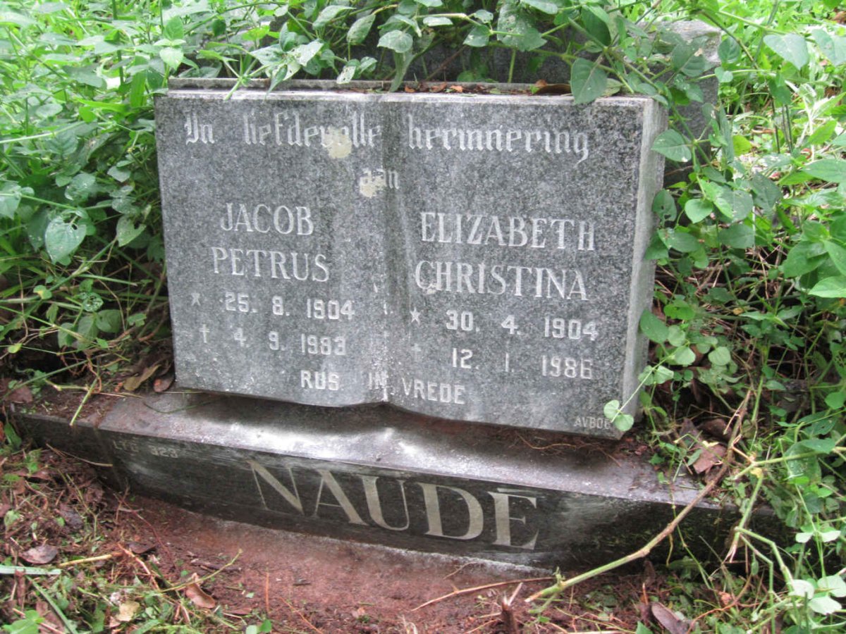NAUDE Jacob Petrus 1904-1983 &amp; Elizabeth Christina 1904-1986