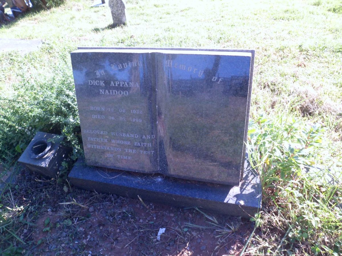 NAIDOO Dick Appana 1932-1999